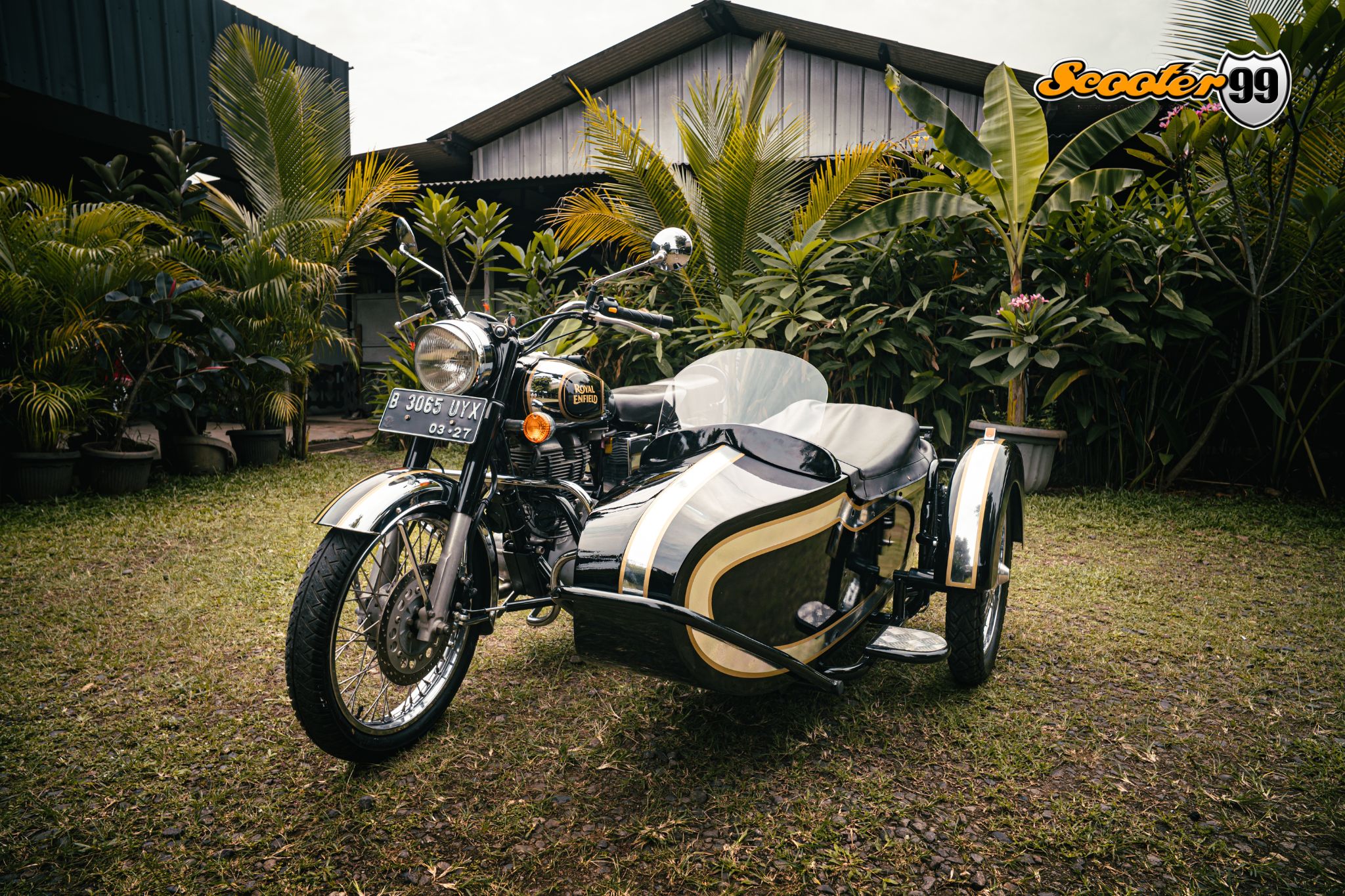 Royal Enfield with Scooter99 steel plate sidecar